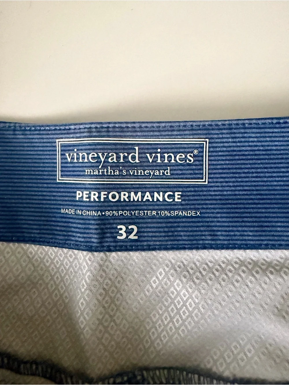 Vineyard Vines Men's Navy board shorts